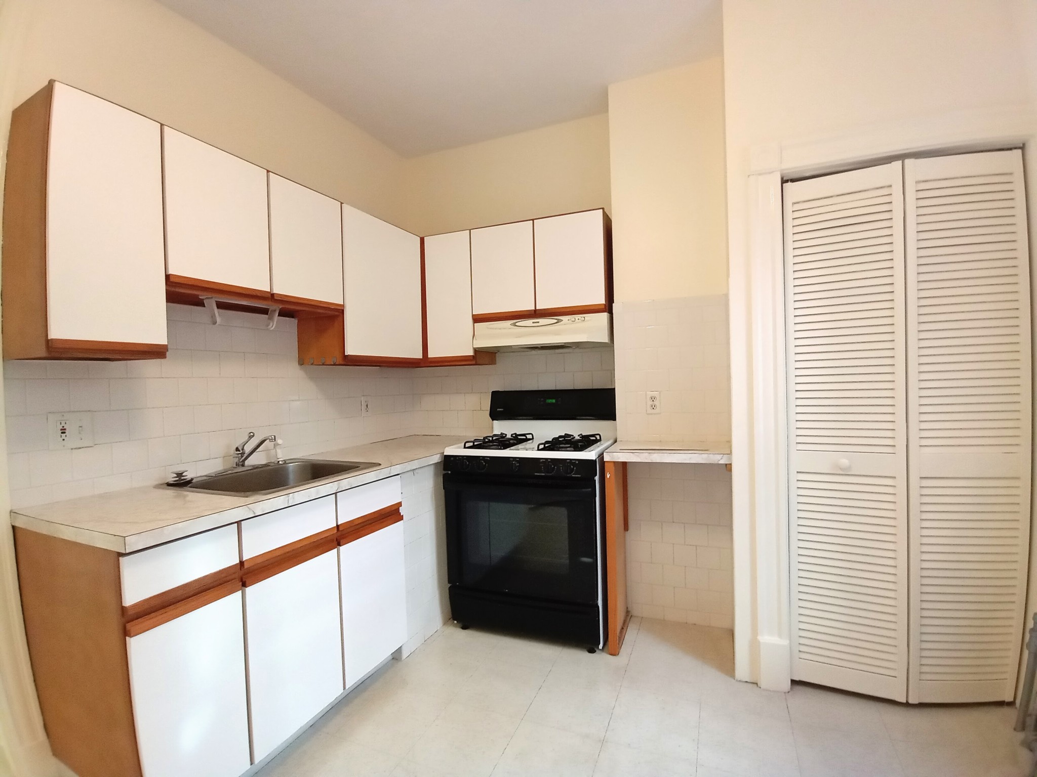 342 Hanover St, North End