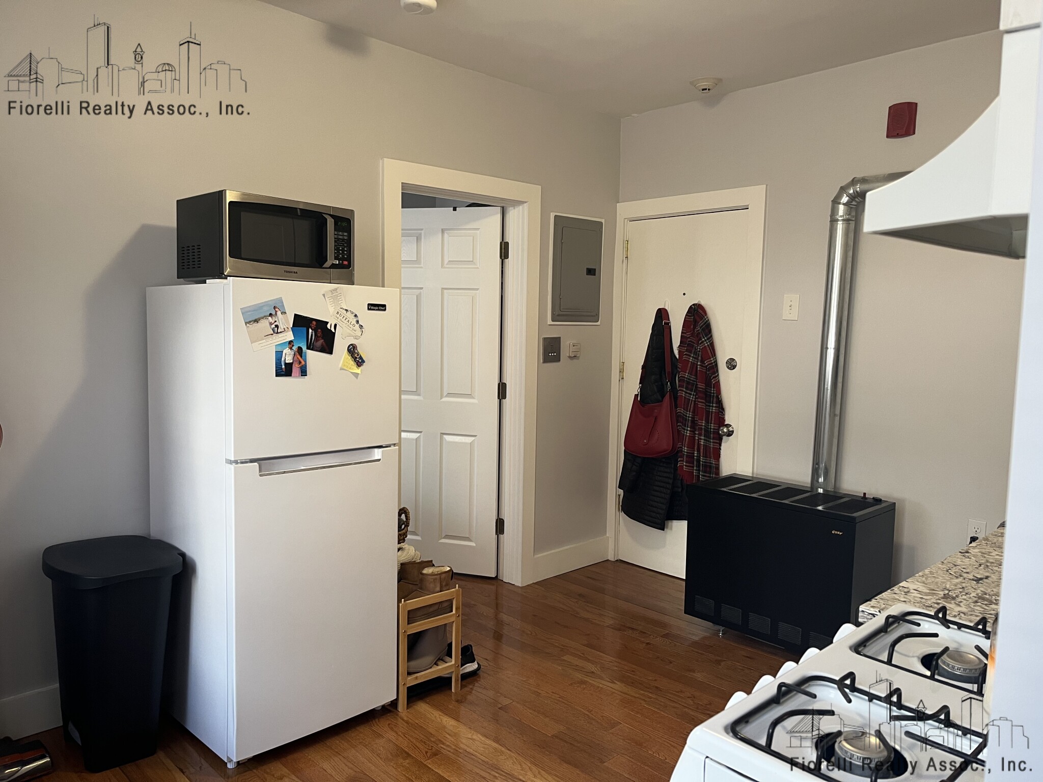 1 bed, 1 bath apartment for rent at 39 Clark St Unit 33, North End — photo 14 of 16