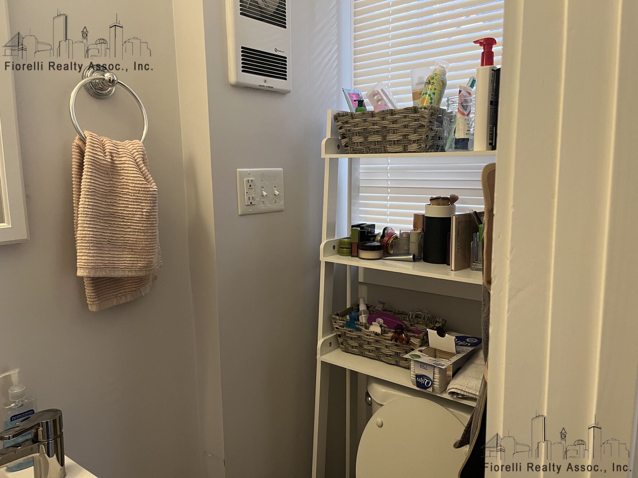 1 bed, 1 bath apartment for rent at 39 Clark St Unit 33, North End — photo 13 of 16