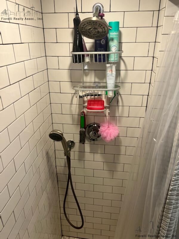 7 Unity St, North End