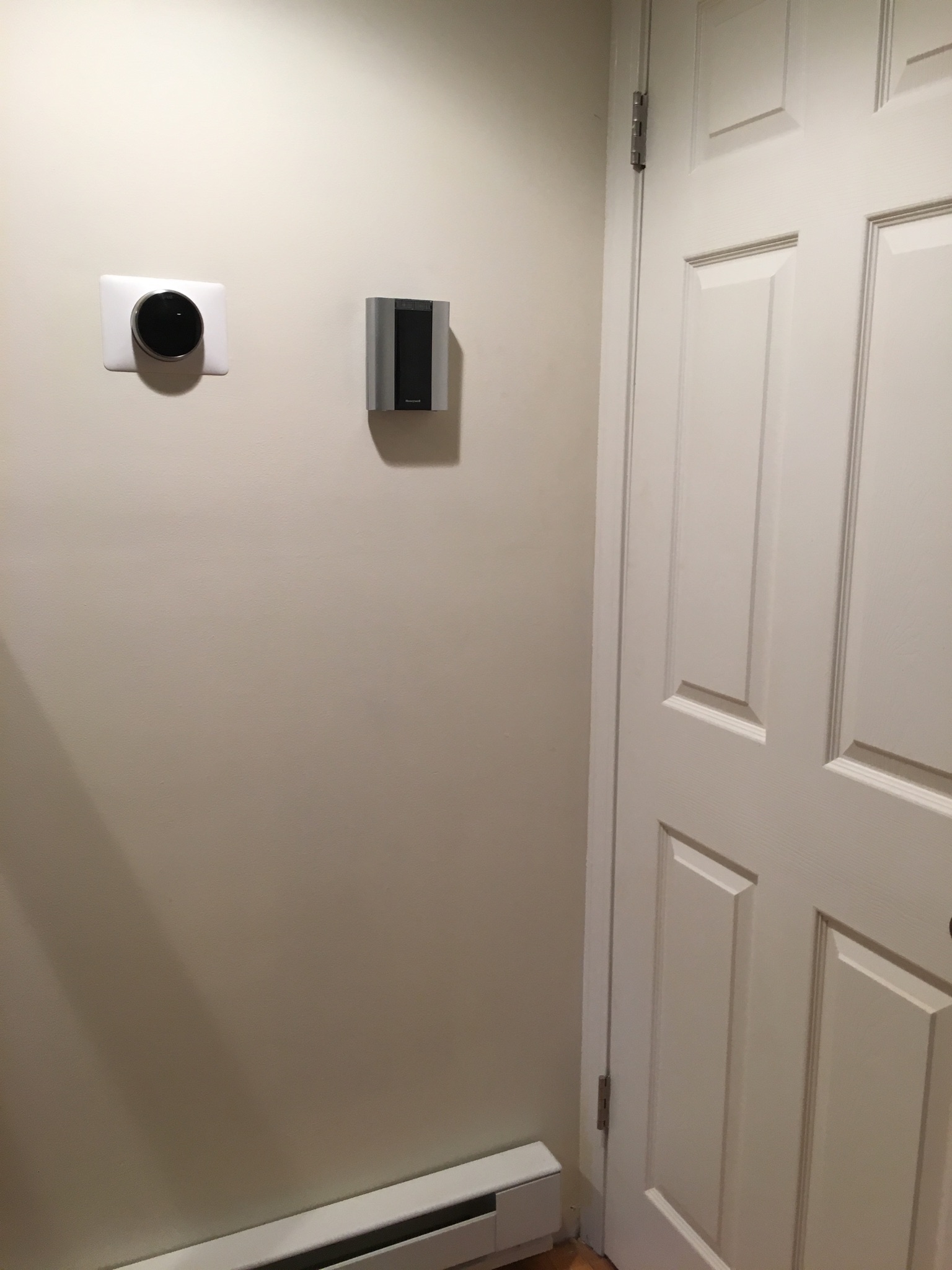 1 bed, 1 bath apartment for rent at 12 Millmont Unit 1, Roxbury — photo 2 of 11