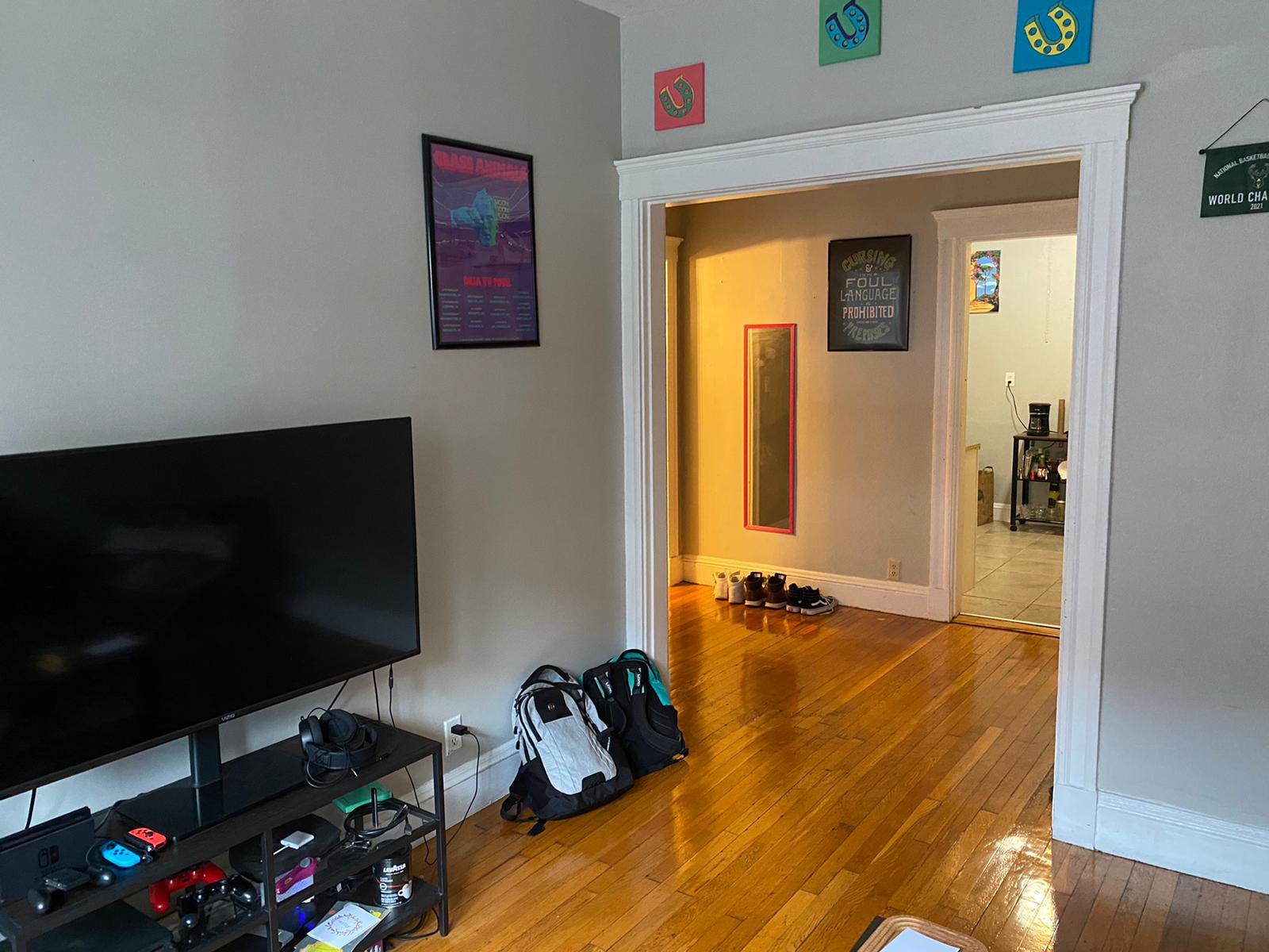 318 Summit Ave, Brighton