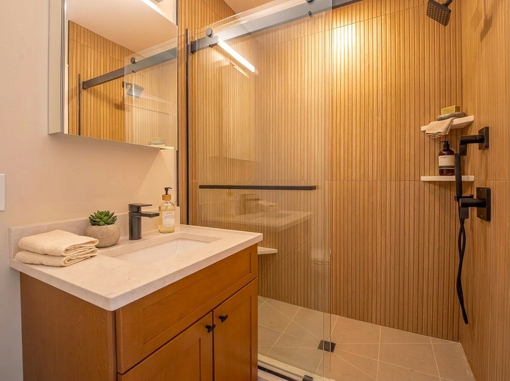 Photos of apartment on Gove St.,Boston MA 02128