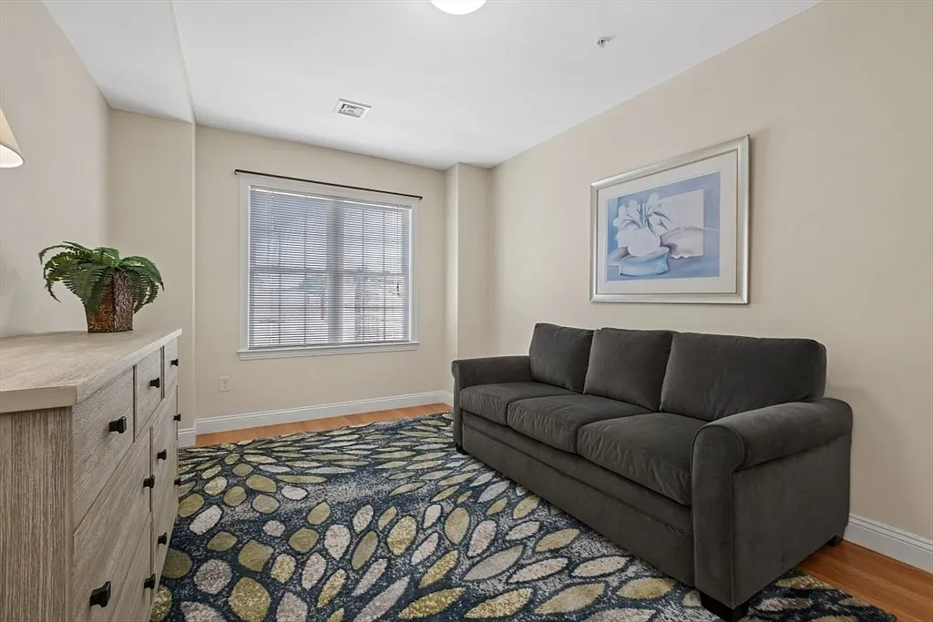 Photos of apartment on Common St.,Waltham MA 02451