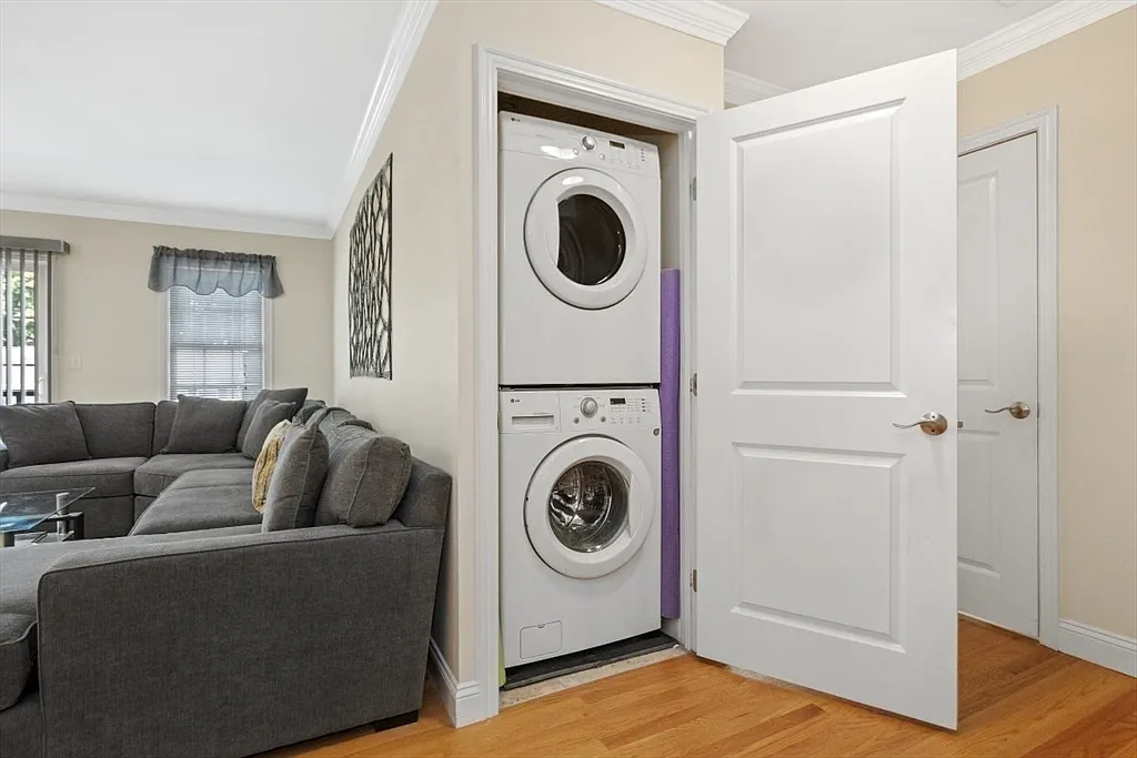 Photos of apartment on Common St.,Waltham MA 02451