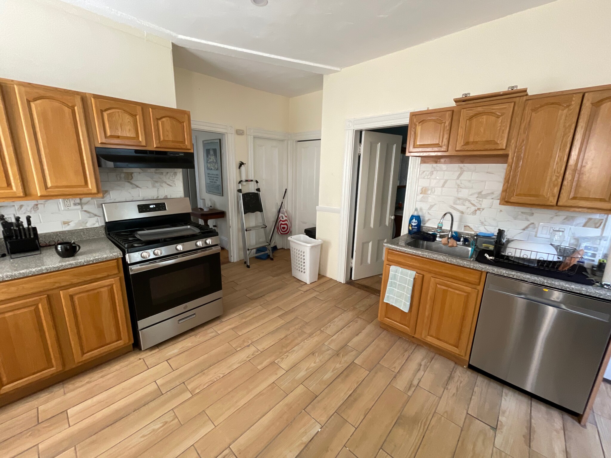 16 Mount Calvary Rd, Roslindale