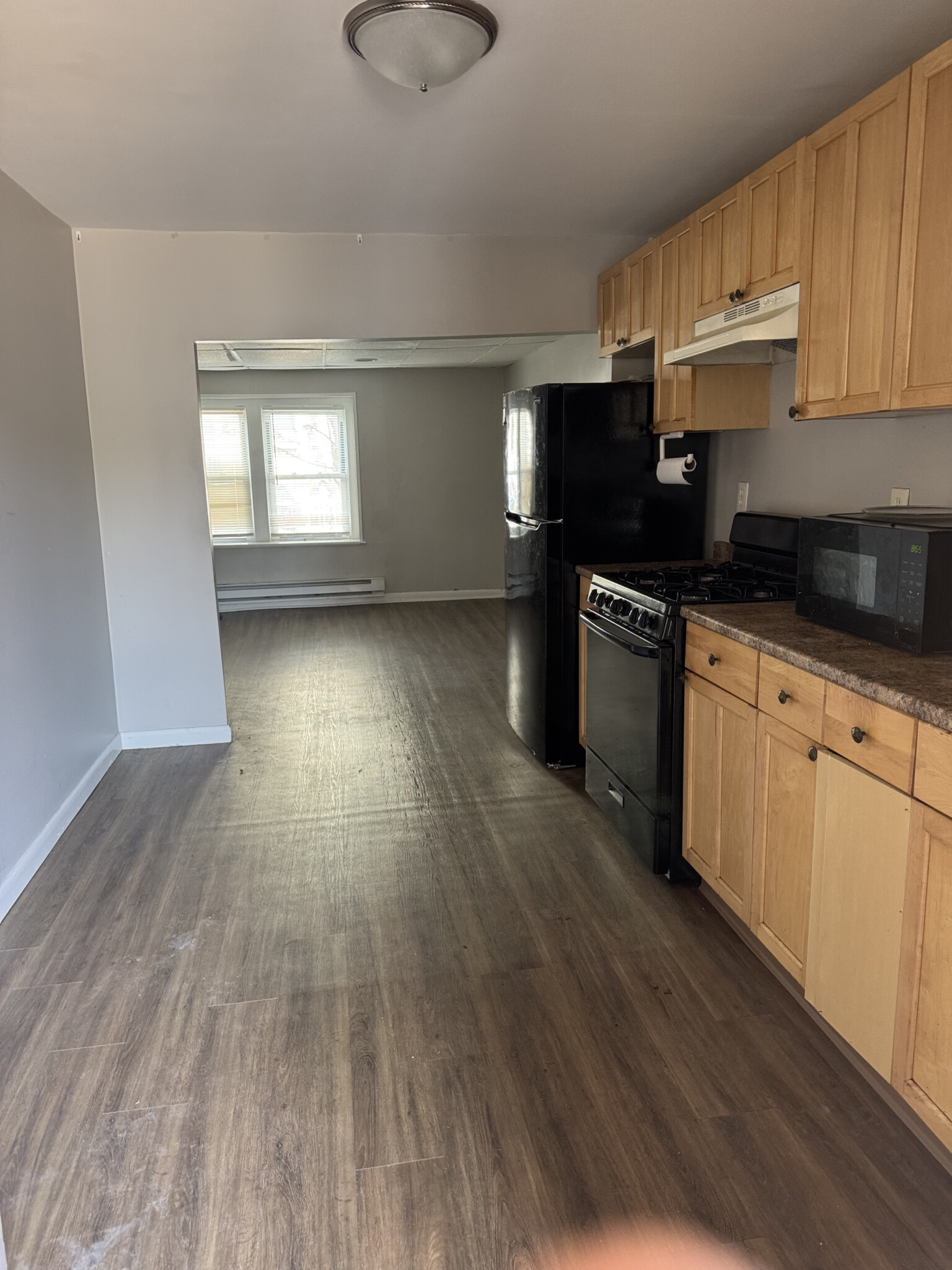 Photos of apartment on Pearl St.,Somerville MA 02145