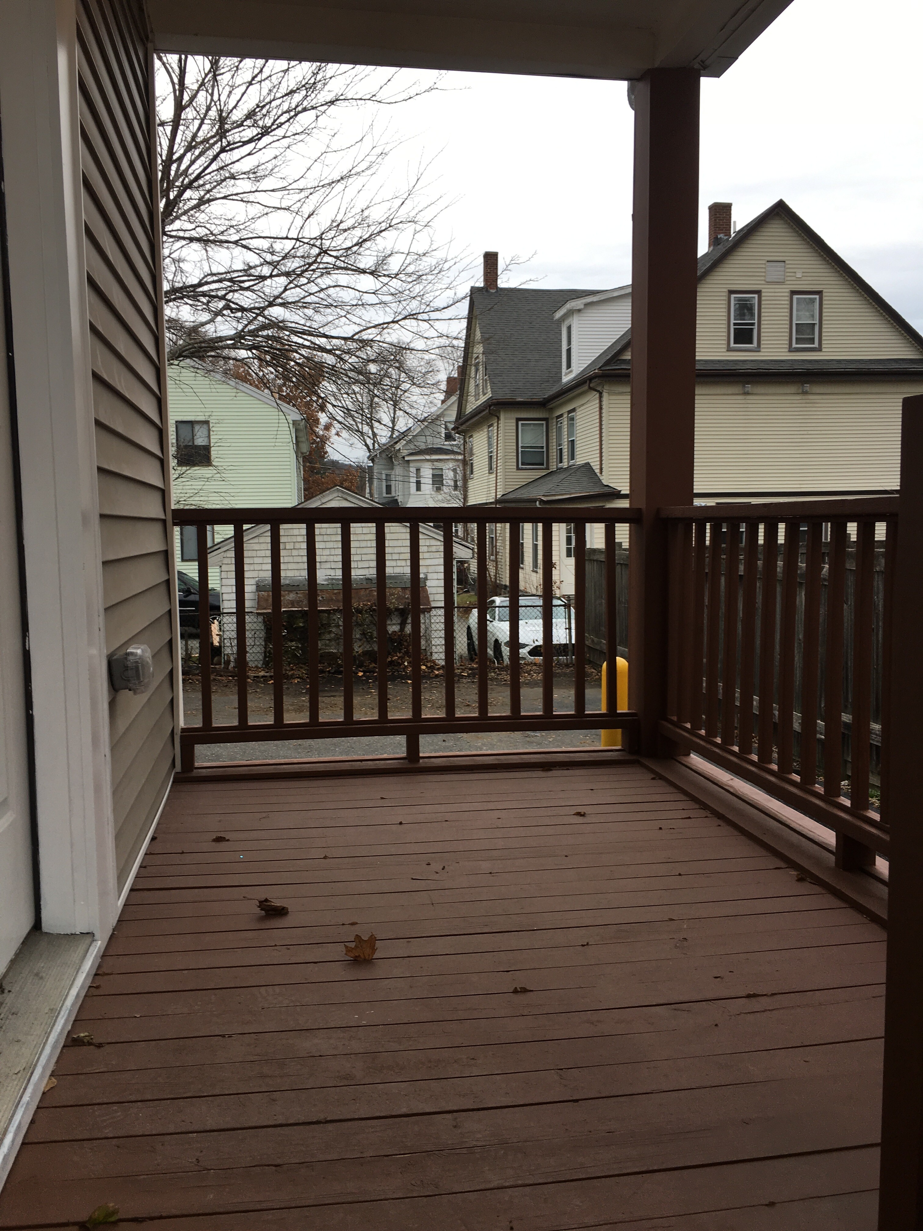 55 Highland St, Waltham