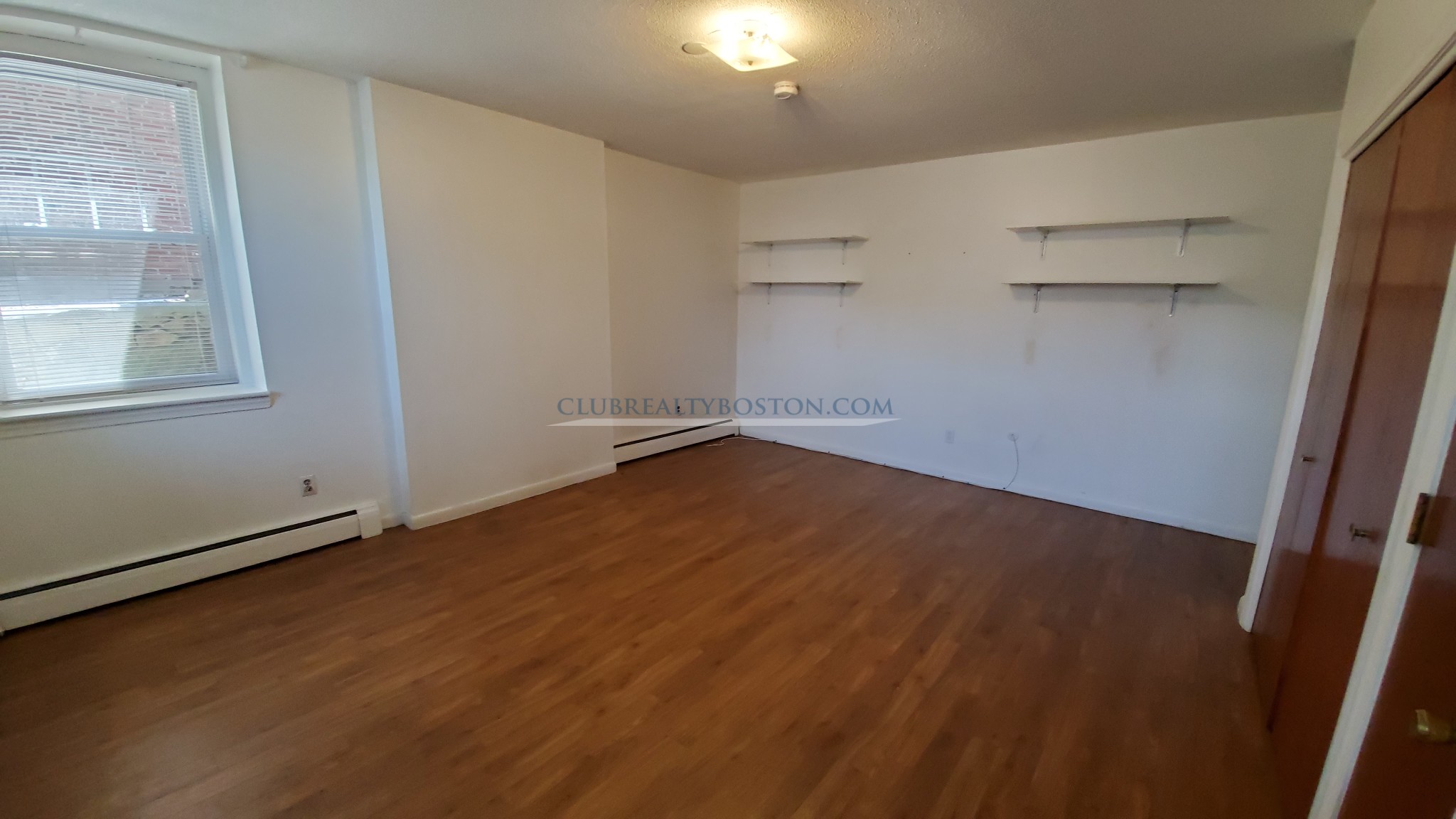 2018 Commonwealth Ave, Brighton