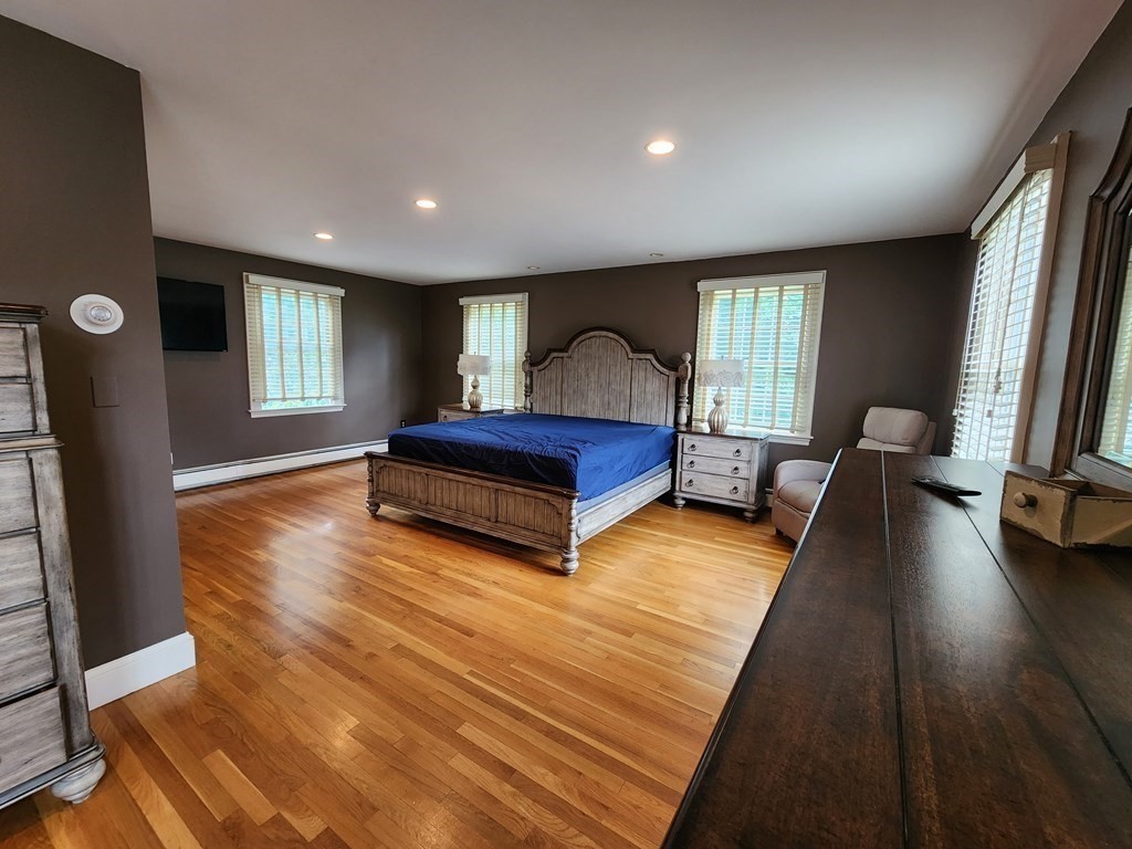 145 Hawthorn Rd, Braintree Square