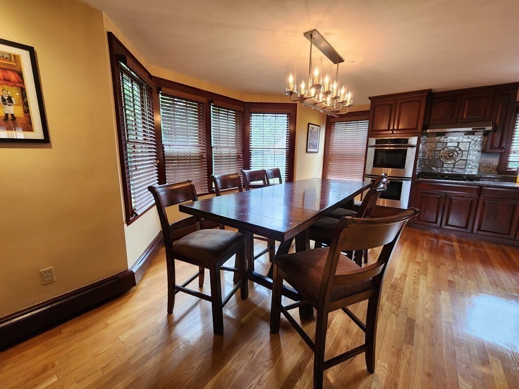 145 Hawthorn Rd, Braintree Square