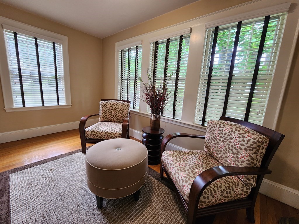 145 Hawthorn Rd, Braintree Square