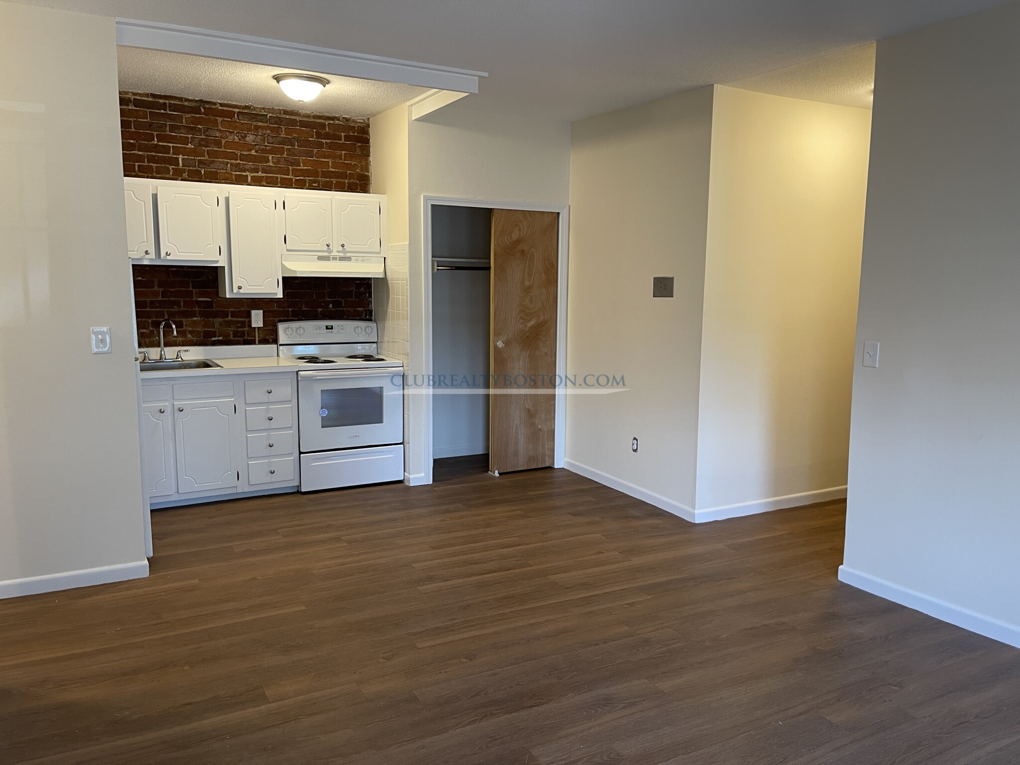 66 South Huntington Ave, Mission Hill