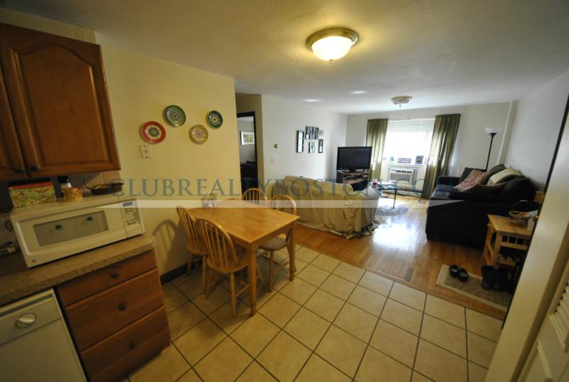 361 Faneuil St, Brighton