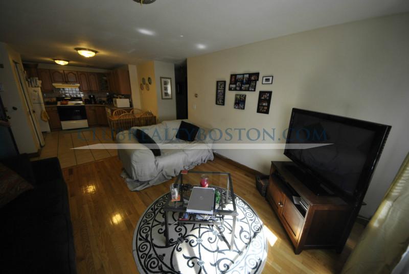 361 Faneuil St, Brighton