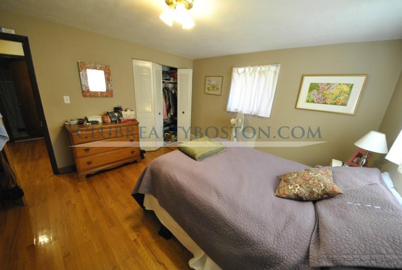 361 Faneuil St, Brighton