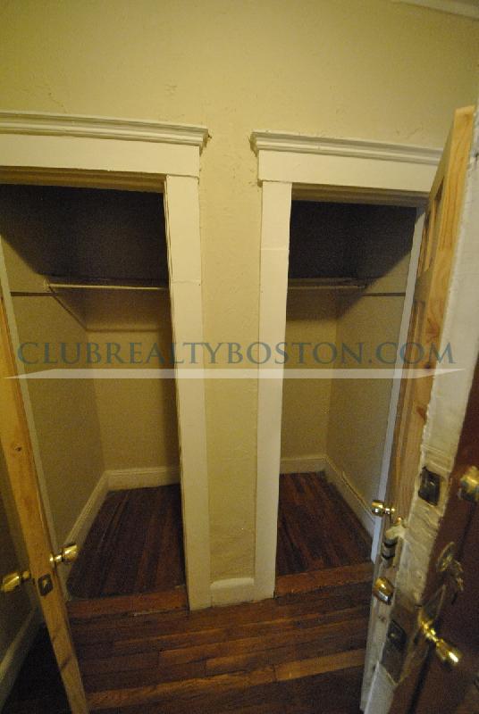 248 Kelton St, Allston