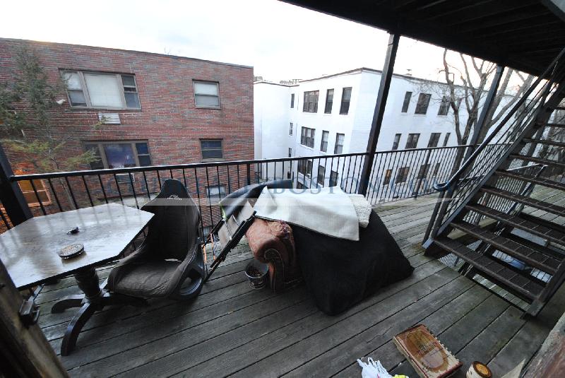 71 Huntington Ave, Mission Hill