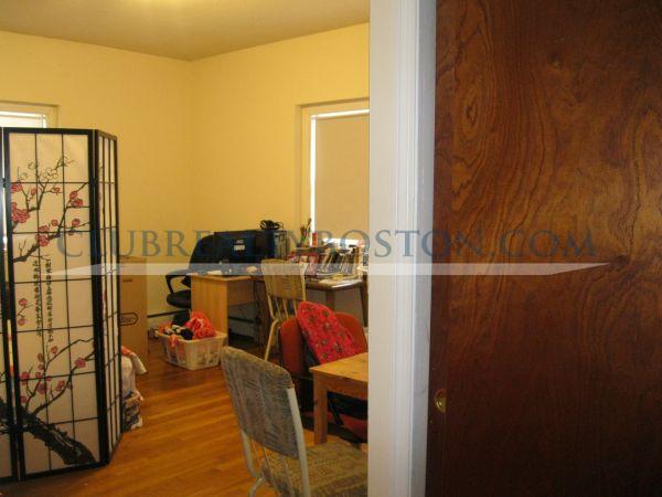 2018 Commonwealth Ave, Brighton