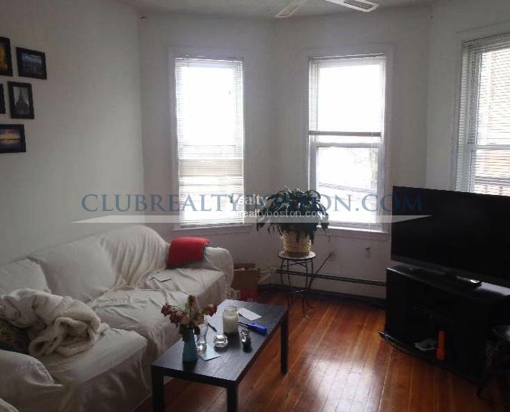 3 bed, 1 bath apartment for rent at 57 Mansfield St Unit 3, Allston — photo 2 of 17