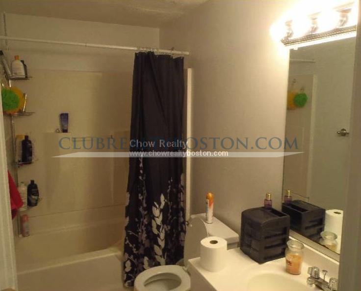 3 bed, 1 bath apartment for rent at 57 Mansfield St Unit 3, Allston — photo 4 of 17