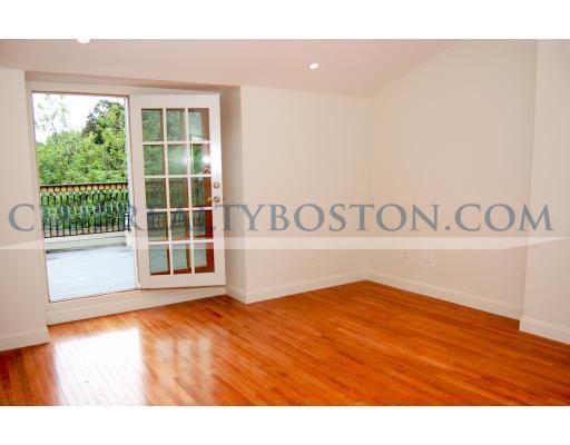 193 Forest St, Arlington