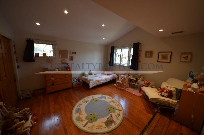 193 Forest St, Arlington