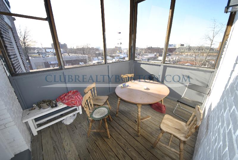 3 bed, 1 bath apartment for rent at 10 Farrington Ave Unit 6, Allston — photo 5 of 43