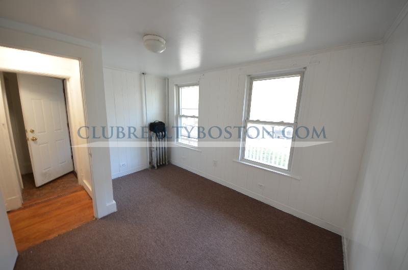 14 Fairbanks St, Brighton