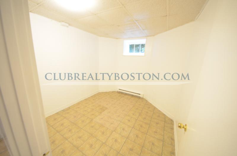 14 Fairbanks St, Brighton