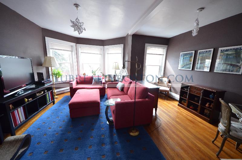 3 bed, 1 bath apartment for rent at 881 Washington St Unit 2, Washington Square — photo 12 of 30