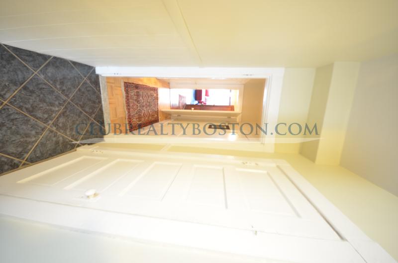 3 bed, 1 bath apartment for rent at 881 Washington St Unit 2, Washington Square — photo 15 of 30