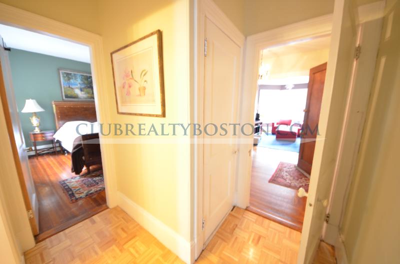 3 bed, 1 bath apartment for rent at 881 Washington St Unit 2, Washington Square — photo 16 of 30