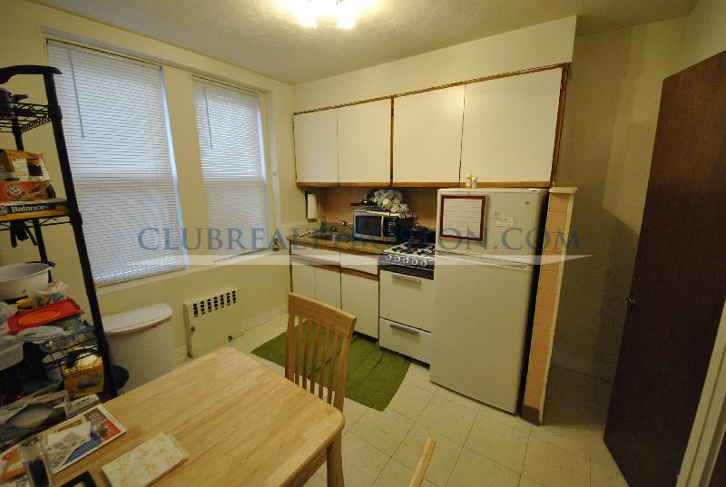 107 Gordon St, Brighton