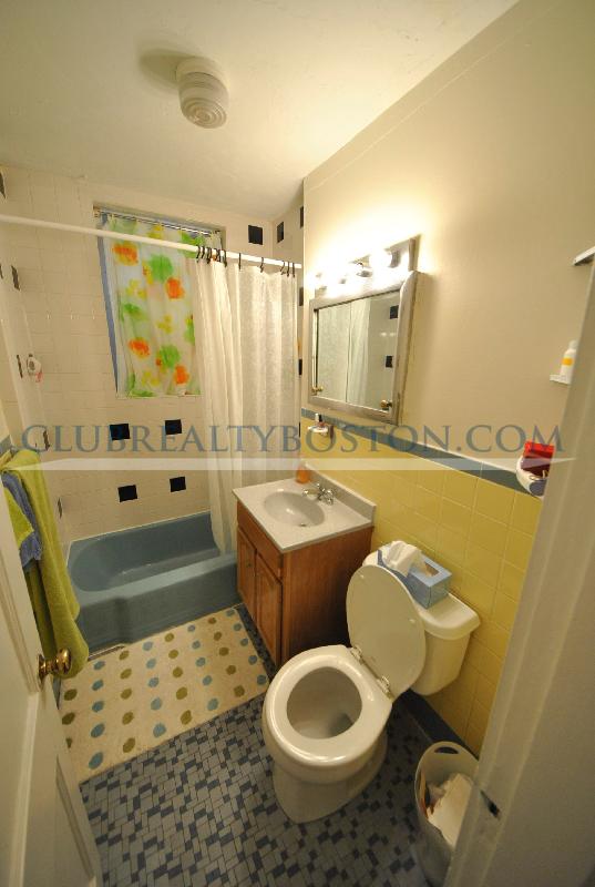 107 Gordon St, Brighton