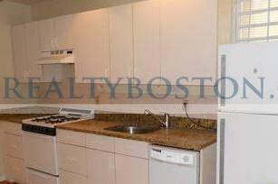 136 Hemenway St., Boston, MA - 2,750 USD/ month