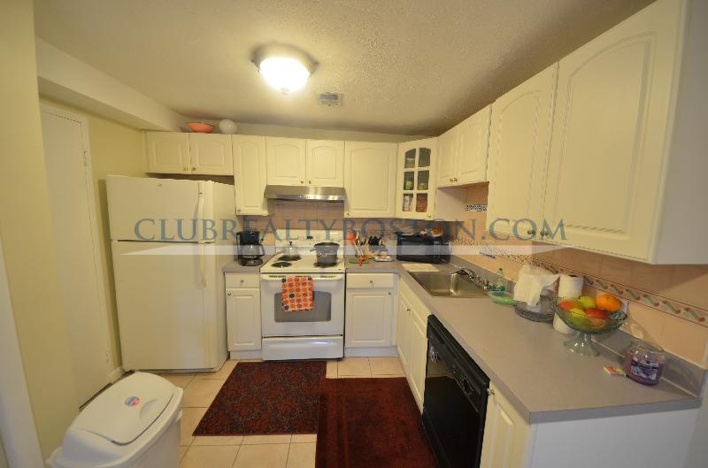 361 Faneuil St, Brighton