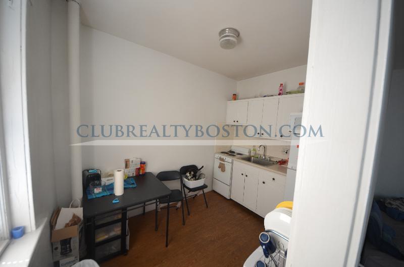 1315 Commonwealth Ave, Allston