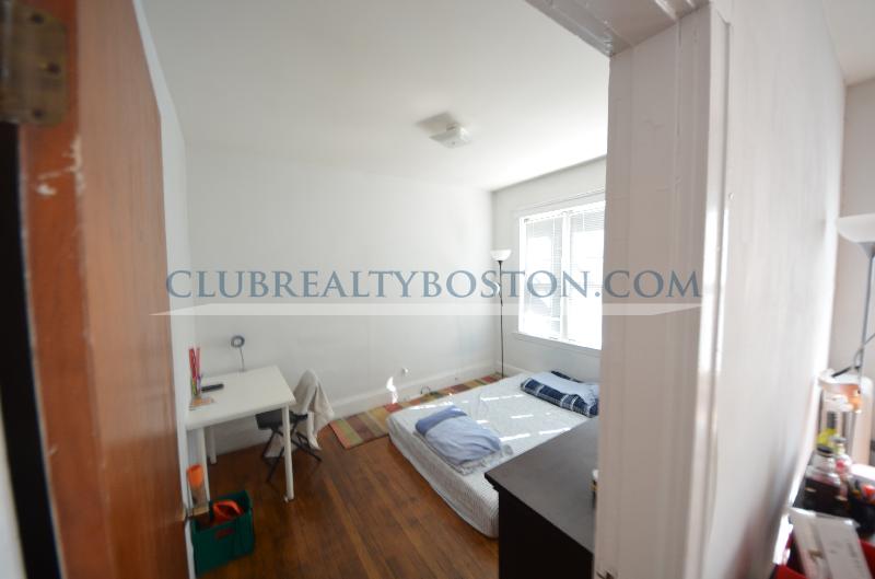 1315 Commonwealth Ave, Allston