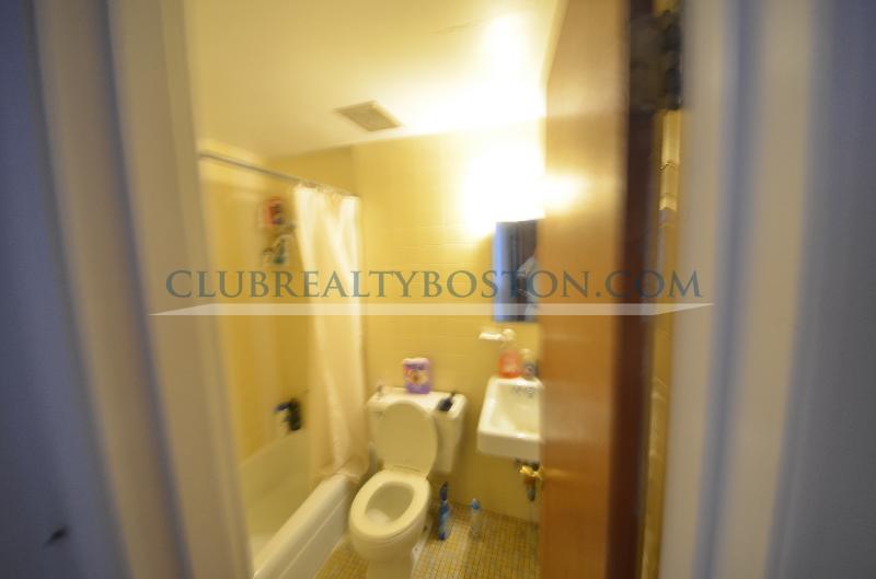 1315 Commonwealth Ave, Allston