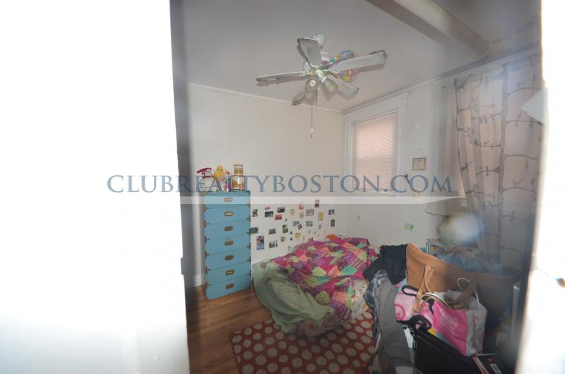 1629 Commonwealth Ave, Brighton