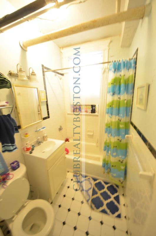 1629 Commonwealth Ave, Brighton