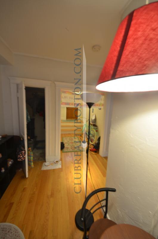 1629 Commonwealth Ave, Brighton