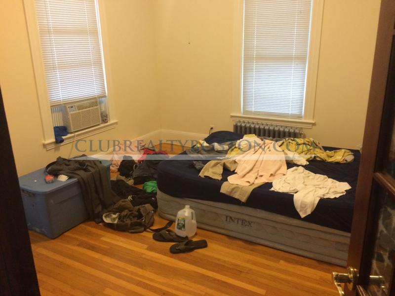 51 Falkland St, Brighton