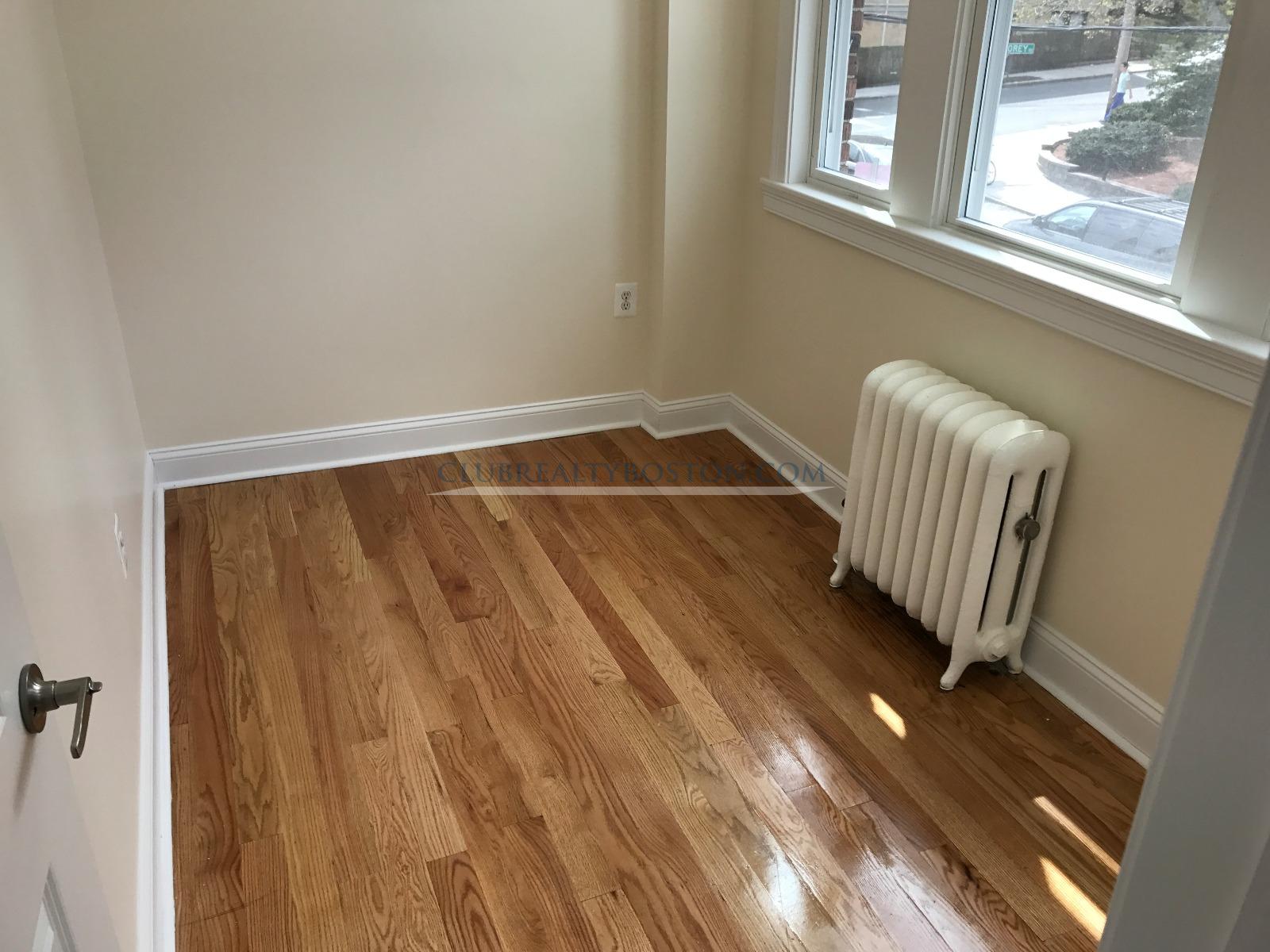 244 Kelton St, Allston