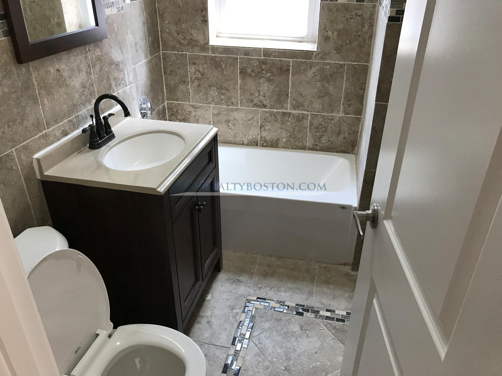 244 Kelton St, Allston