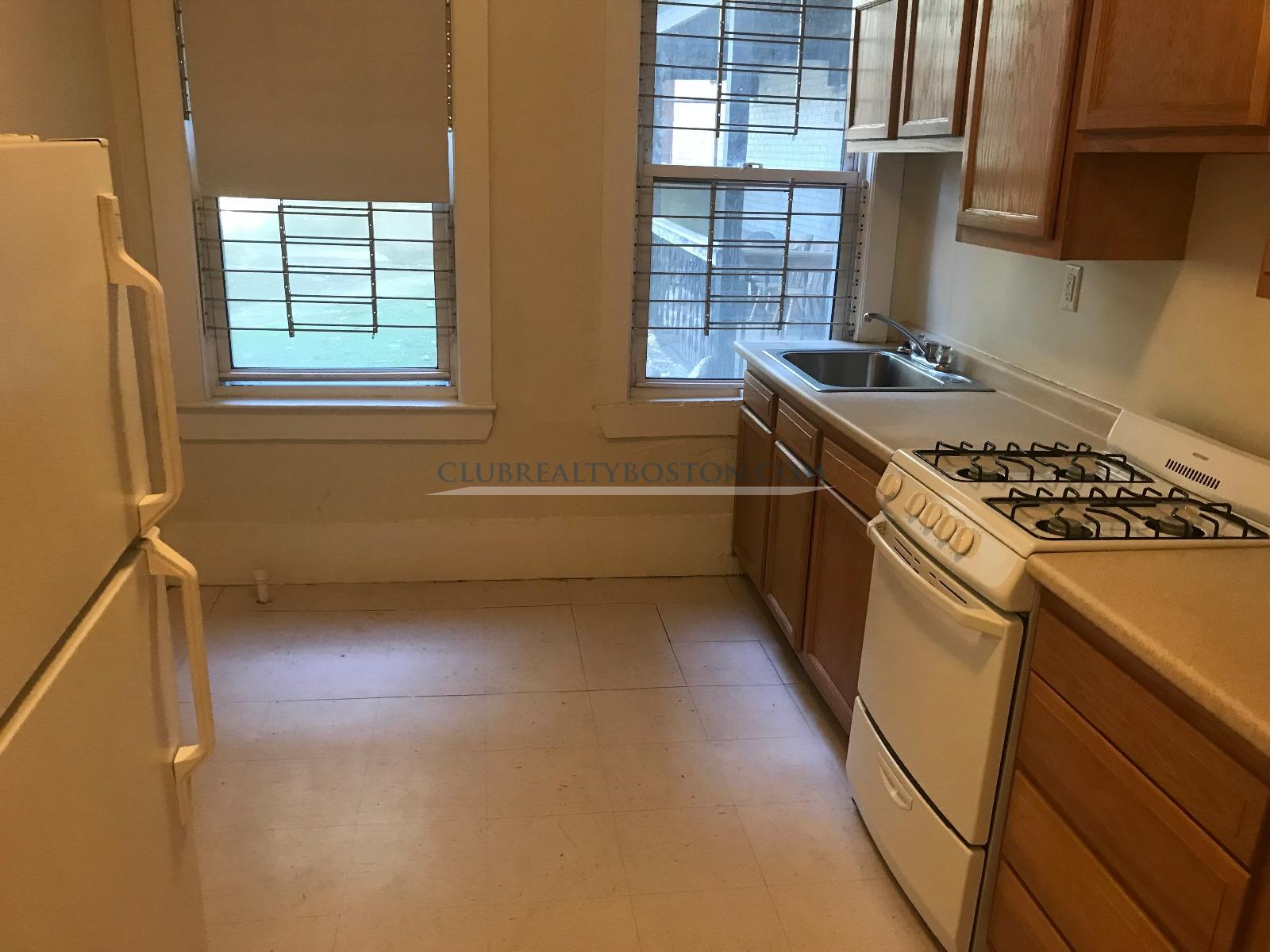 1626 Commonwealth Ave, Brighton