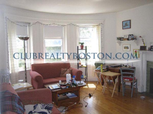 1822 Beacon St, Coolidge Corner