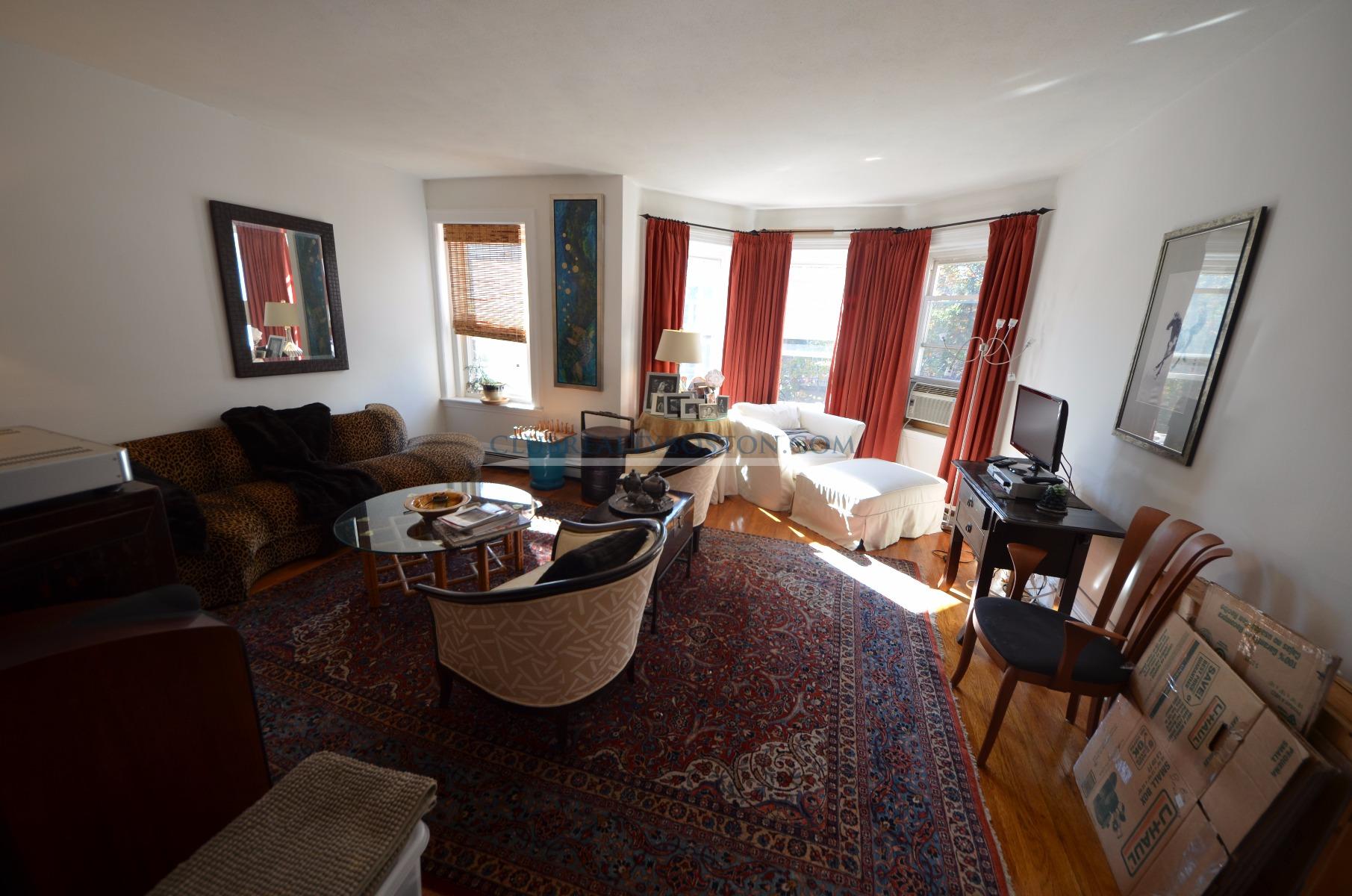 809 Washington St, Coolidge Corner