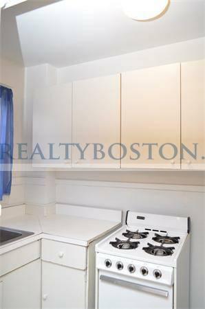 24 Phillips St, Swampscott